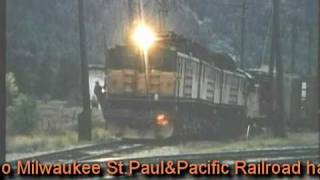 MILW  Boxcabs through the Saddle Mountains Part 1 [upl. by Hooge56]