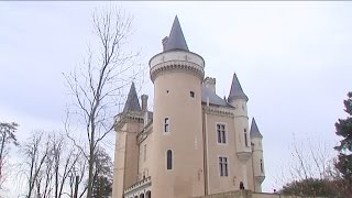 Dans lIndre et le Berry des châteaux à vendre pour le prix dun appartement à Paris [upl. by Gunzburg32]