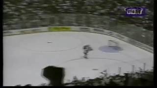 1995 Playoffs Chi  Det  Game 2 Highlights [upl. by Aruon]