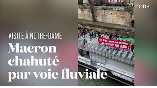 La CGT manifeste sur un bateaumouche à NotreDame contre Macron et la réforme des retraites [upl. by Pegasus]