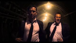 Oficial Teaser Trailer Cod roşu la Londra London Has Fallen 2015 [upl. by Shakespeare254]