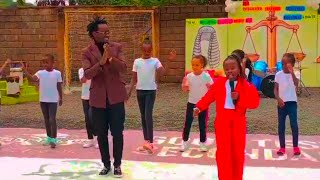 Full Video Of Mueni Bahati Performing With Her Dad Bahati At School So Emotional [upl. by Astor327]