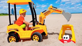 Vlad and Niki had a Fun Day on the Beach Plying with Mom and Sand [upl. by Nivat]