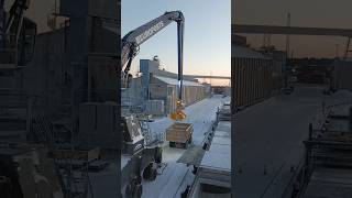 Mantsinen Excavator Discharging Raumafinland CargoFertilizer Shorts [upl. by Lemar]