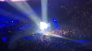 Queen  Adam Lambert — Bohemian Rhapsody  Live in New Orleans at Smoothie King Center [upl. by Akili104]