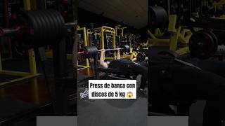 Press de banca con discos de 5 kg gym pressbanca bodybuilding fitness [upl. by Pessa887]