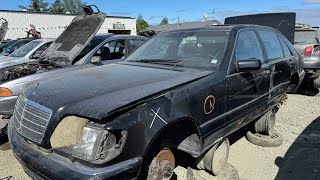 1999 MercedesBenz W140 S500 at Junkyard [upl. by Erdried]