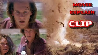 Tremors final scene  Tremors  Tremors 4 final explained in hindi  Tremors movie fight scene [upl. by Caia]