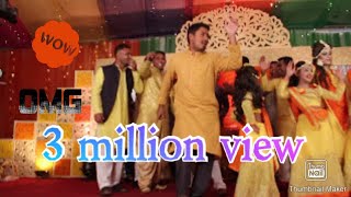 আশরাফুল এর মজার নাচ দেখুন।।Cricketer Ashraful ShommoNasir amp Mominul Funny dance [upl. by Rosner317]