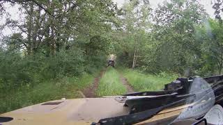 Große Steigung und kleine Hügelkette in Karenz  Lada Niva im Offroadpark [upl. by Wanyen550]