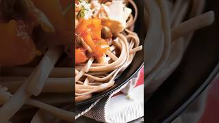 Spaghettis soba sauce italienne au thon blanc  shorts recette cuisine tutorial [upl. by Alonzo525]