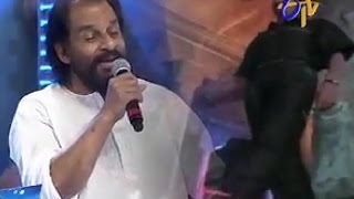 SwarabhishekamKJ YesudasAnuradha Sriram Performance  Andamaina Vennelalona Song 24th August 2014 [upl. by Hakeem703]