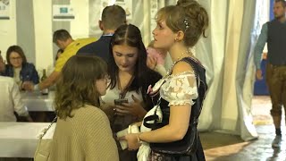 TikTokTrend Teenies tragen Tracht [upl. by Jackie]