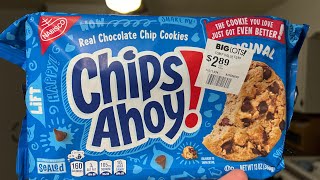 New Chips Ahoy vs original Chips Ahoy [upl. by Airotel]