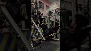 Leg Press vs Leg Extension Which is MORE WORTHLESSftiness short explorepage shots trendings [upl. by Noied]