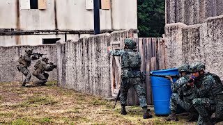 US Marines Together with the 438th Military Police Take Part in Combat Training  JRTC [upl. by Leede]