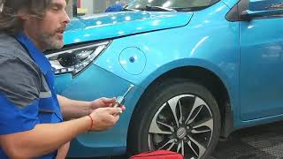 Car dent Repair Kit how to use the slide hammer [upl. by Lledyr]