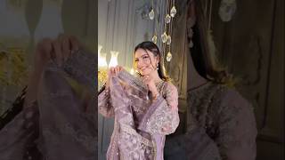 Iqra Kanwal Ya Dress Areeb Na Gift kiya Hai iqrakanwal viralshort love shortfeed [upl. by Jerrie]