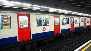 HampC and District Line trains at Aldgate East [upl. by Meyeroff]