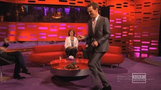 Benedict Cumberbatch Beyonce Yürüyüşü Yapıyor The Graham Norton Show Altyazılı [upl. by Desma255]