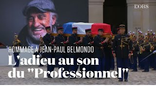 Le cercueil de JeanPaul Belmondo quitte les Invalides au son de quotChi Maiquot dEnnio Morricone [upl. by Atinihc]