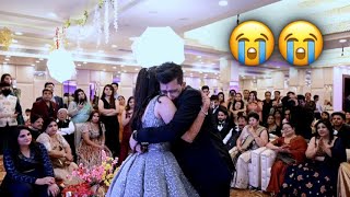 Brides emotional dance for her family made everyone cry😭Aanya and Sourav❤️ [upl. by Anilocin983]