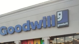 Lets Go to The Goodwill Come Shop With Me thriftwithme goodwillshopping goodwill [upl. by Vivianne]