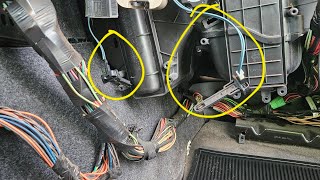 Freightliner Cascadia COTC sensor and evaporator sensor locations [upl. by Paget]