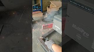 Beginner welding mig welding gasless fyp [upl. by Soirtimid]