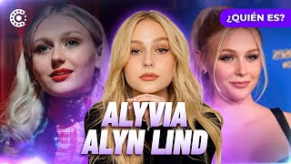 ¿Quién es ALYVIA ALYN LIND Lexy en Chucky  Chucky [upl. by Emarej]