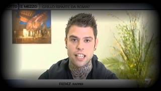 Fedez sullinno al mov5stelle tra Napolitano e PD  8 e mezzo 10102014 [upl. by Ytinirt]