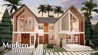 Modern Tropical Home  Roblox Bloxburg  Speedbuild [upl. by Onaireves]