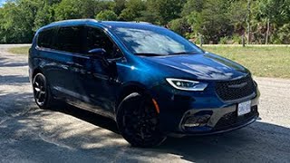 2022 Chrysler Pacifica Touring L [upl. by Galitea]