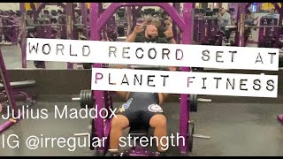 POWERLIFTER GETS quotLUNK ALARMquot AT PLANET FITNESS [upl. by Tabina]