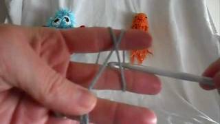 Leren Haken met Tutorials Les 1  Opzetlus En Losse Steek  ketting [upl. by Sansone259]