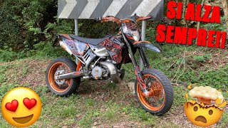 QUESTA MOTO NON STA GIÙ 🤯TEST KTM 300 2T🔥🔥 [upl. by Enelyar525]