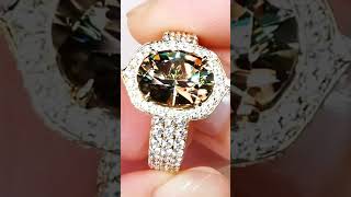 Rare Zultanite Ring by Kat Florence diamond zultanite gemstone jewelry designerjewelry [upl. by Bortman769]