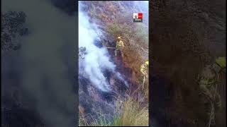 Guardaparques bomberos forestales del Sernanp liquidan fuego en el Parque Nacional Huascarán [upl. by Salvucci]