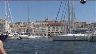 Visitez Marseille dans une barque [upl. by Gordie]