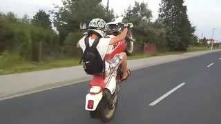 Yamaha xt 600 2kf Wheelie [upl. by Ikkir]