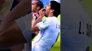 Why Suarez bite Chiellini🧛‍♂️ [upl. by Bohner]