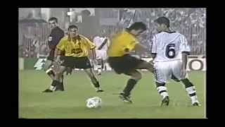 Melhores momentos de Vasco 2x0 Barcelona SC  1º jogo da final da Libertadores 1998 [upl. by Sashenka657]