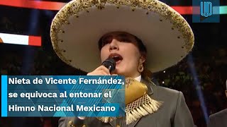 Camila Fernández nieta de Vicente Fernández se equivoca al entonar el Himno Nacional Mexicano 👀 [upl. by Kehr912]