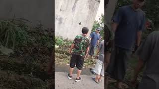 Encan lagi doronglorong gerobak sampah etelima [upl. by Eylrahc]