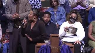 🔥LeAndria Johnson quotI Love You Lord Todayquot Live At Triumph Church Detroit MI EASTER 2024 [upl. by Bloom86]