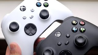 Xbox Series S Controller Vs Xbox Series X Controller [upl. by Alyhs]