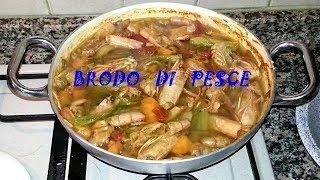 Brodo di pesce per risotto ai frutti di mare  Primi piatti 15 [upl. by Esiouqrut]