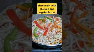 Chao mein con pollo y vegetales easyrecipes deliciusfood shortvideo 🍝 [upl. by Horodko]