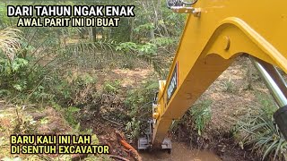 Dari jaman ngak enak parit ini belum pernah di sentuh excavator dan baru ini lah mulai di cuci [upl. by Elsi935]