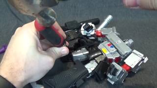 Knee Fix Video for Maketoys RE Master MTRM08 Despotron Not Masterpiece Megatron [upl. by Okiam739]